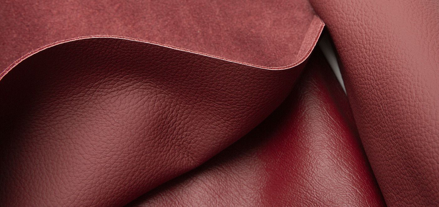 Ledersitzbezüge
Leather seat covers
Housses de siège en cuir
L