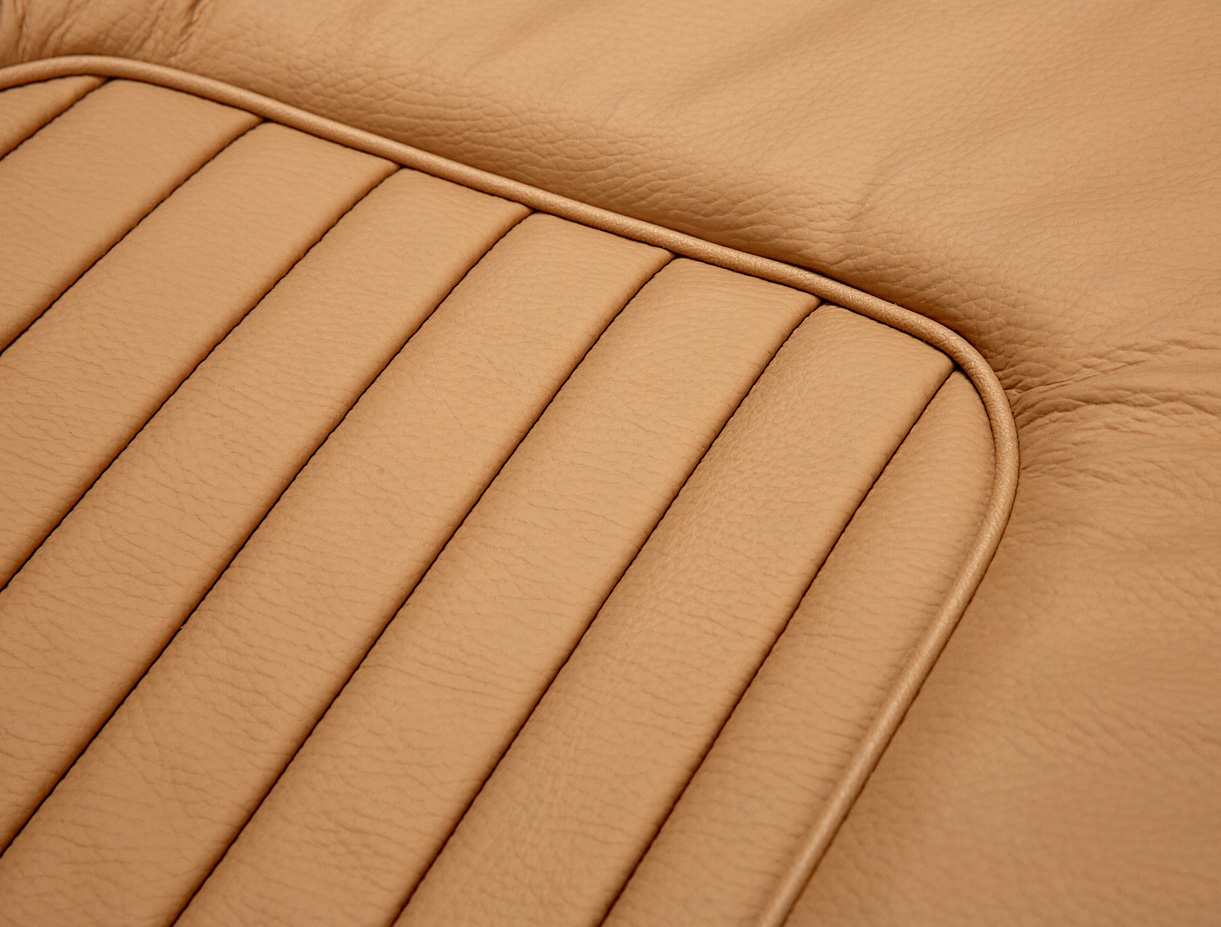 Ledersitzbezüge
Leather seat covers
Housses de siège en cuir
L