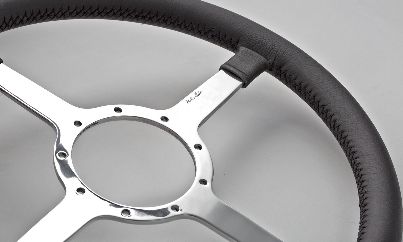 Lederlenkrad
Leather rim steering wheel
Volant en cuir
Lederen s