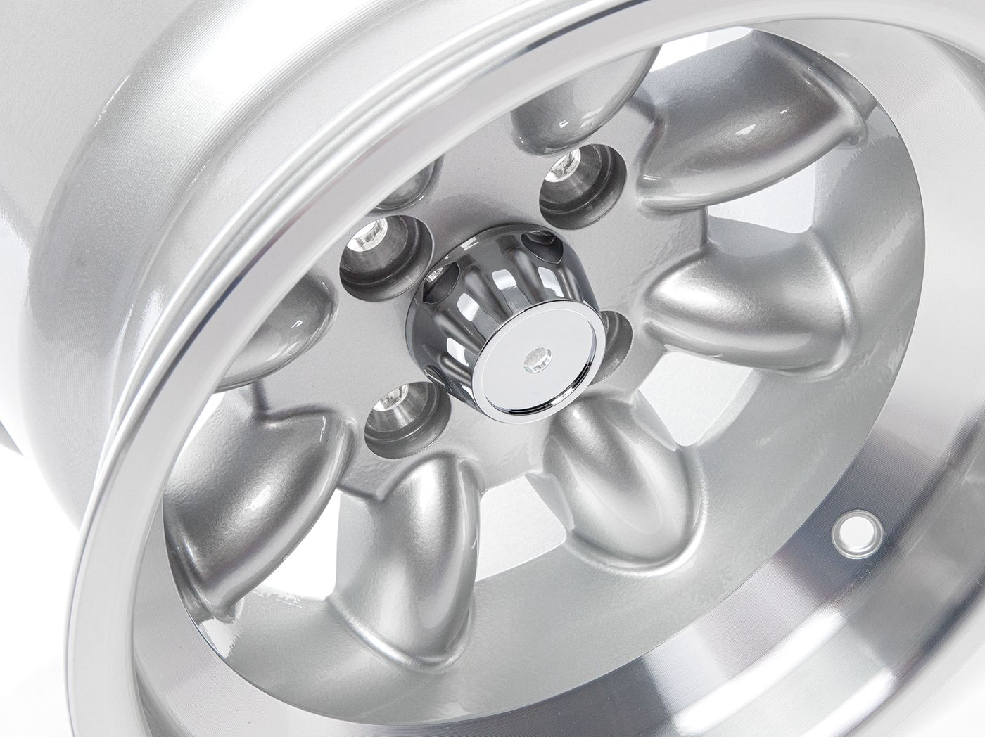 Leichtmetallrad
Alloy wheel
Jante en alliage
Felgi z lekkich met