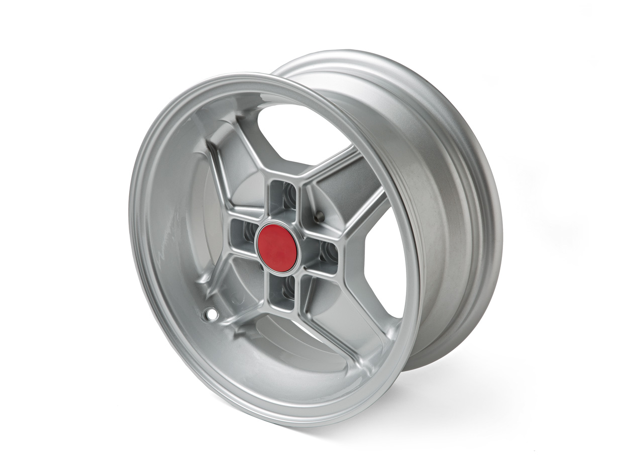 Leichtmetallrad
Alloy wheel
Roue en alliage léger
Felgi z le