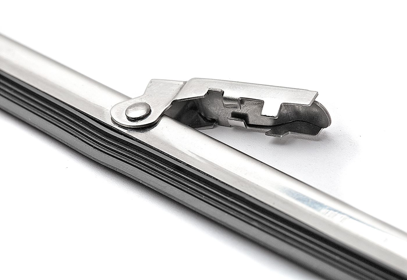 Wischerblatt
Wiper blade
Balai d'essuie-glace
Ruitenwisserblad
E