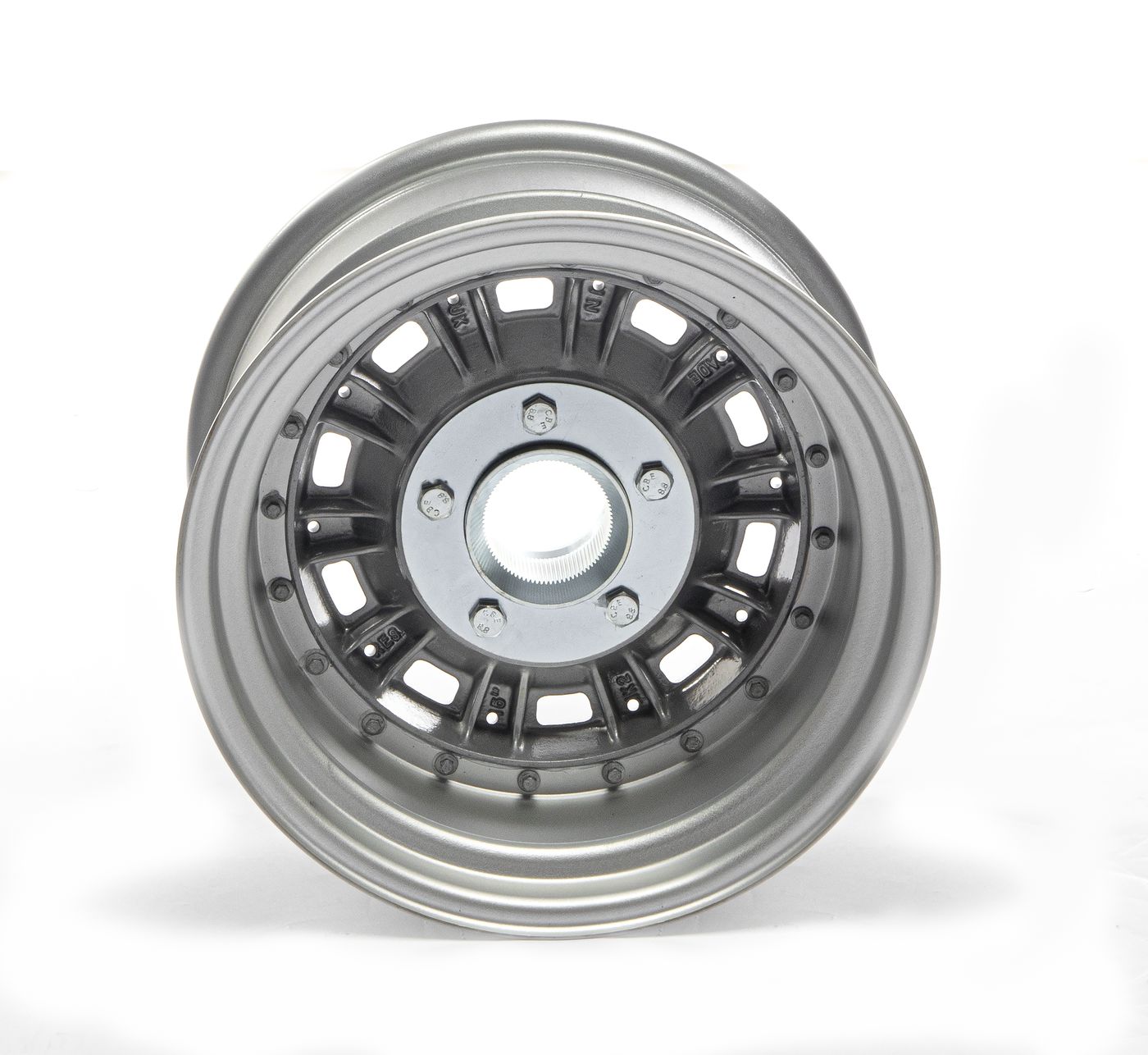 Leichtmetallrad
Alloy wheel
Jante en alliage
Felgi z lekkich met